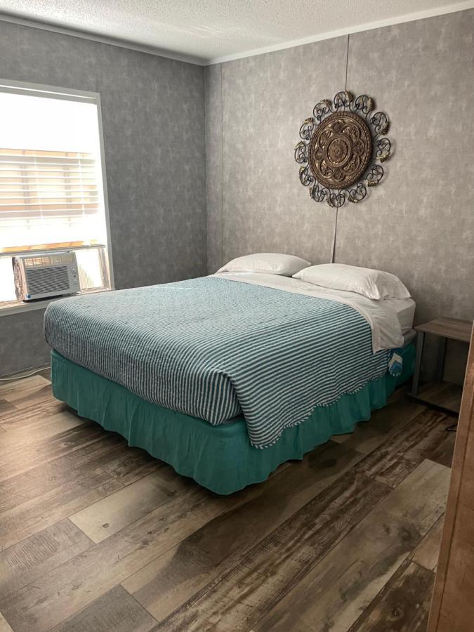 Lake Point Motel Marblehead Luaran gambar
