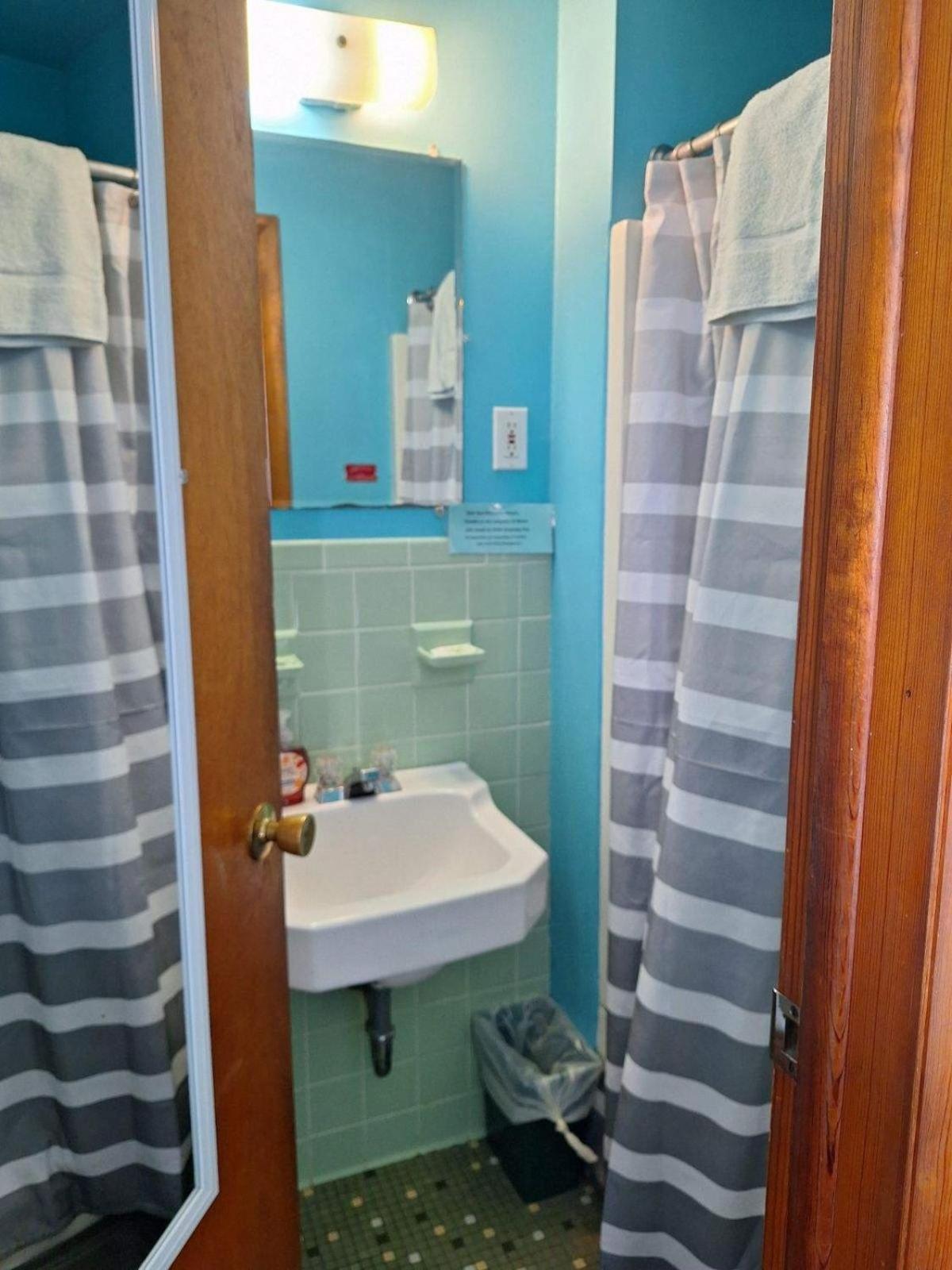 Lake Point Motel Marblehead Luaran gambar