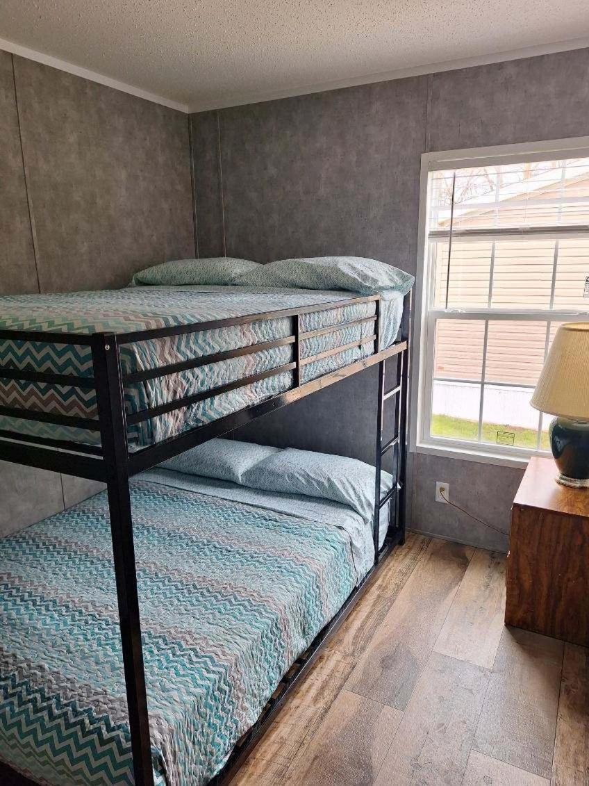 Lake Point Motel Marblehead Luaran gambar